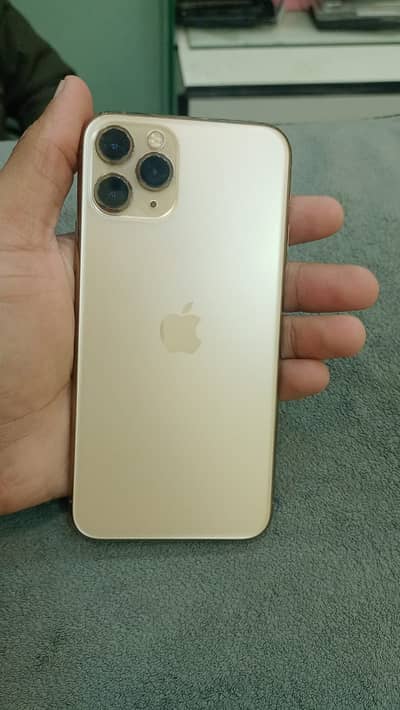 11 Pro Pta Approved 256 gb 10/10 , Full Box