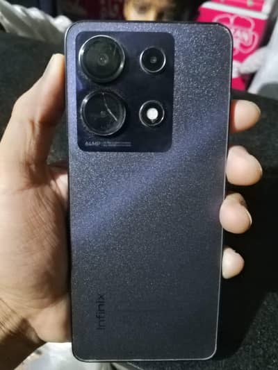 Infinix Note 30