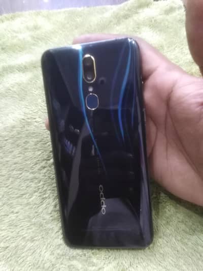 OPPO F11 4/64GB official