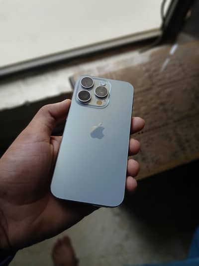 Apple iPhone 15 Pro