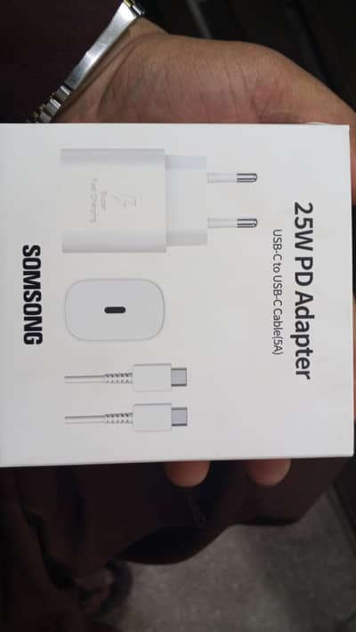Type C to C cable with original adopter