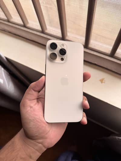 Apple iPhone 15 Pro Max