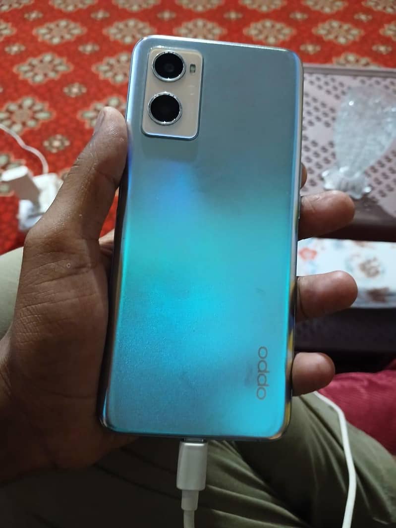 OPPO A96 0