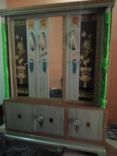 3 door safe