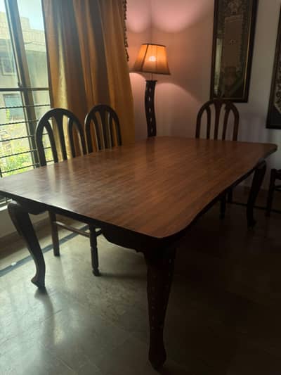 Dining table set for 6