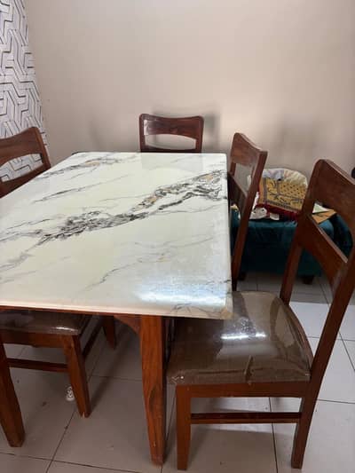 6 Seater Dining Table with Marble Top