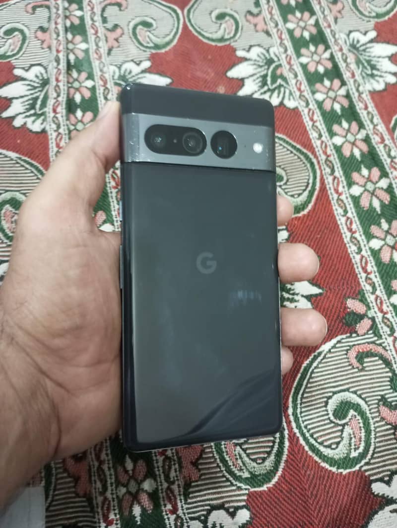 Google Pixel 7 Pro 2