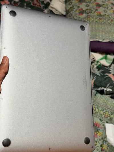Macbook air m1 2020 with box