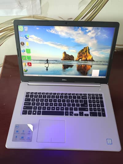 Dell Inspiron Core i5 8th Gen | 1TB SSD | 17.3" Full HD | UHD 620