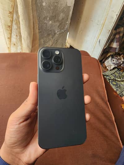 Apple iPhone 15 Pro Max