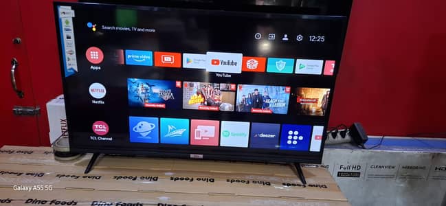 TCL 40 inch Led tv voice remod condition 10 by 9