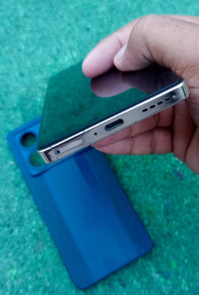 INFINIX NOTE 40 6
