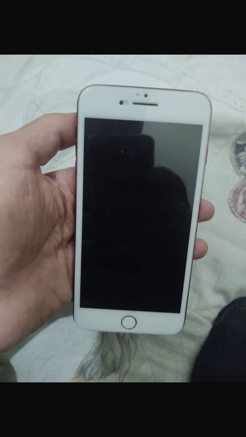 Apple iPhone 7 Plus 1
