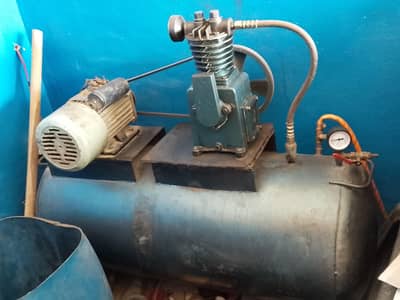 Air Compressor 350 ponds