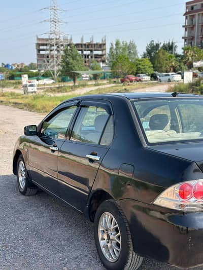 Mitsubishi Lancer 1.6 Glx 2005