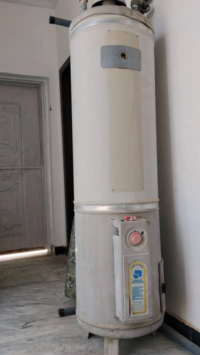 GAS GEYSER FOR IMMEDIATE SALE