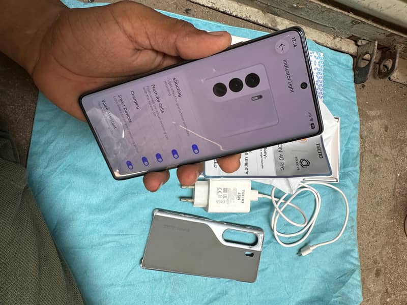 Tecno CAMON 40 Pro fix price 1