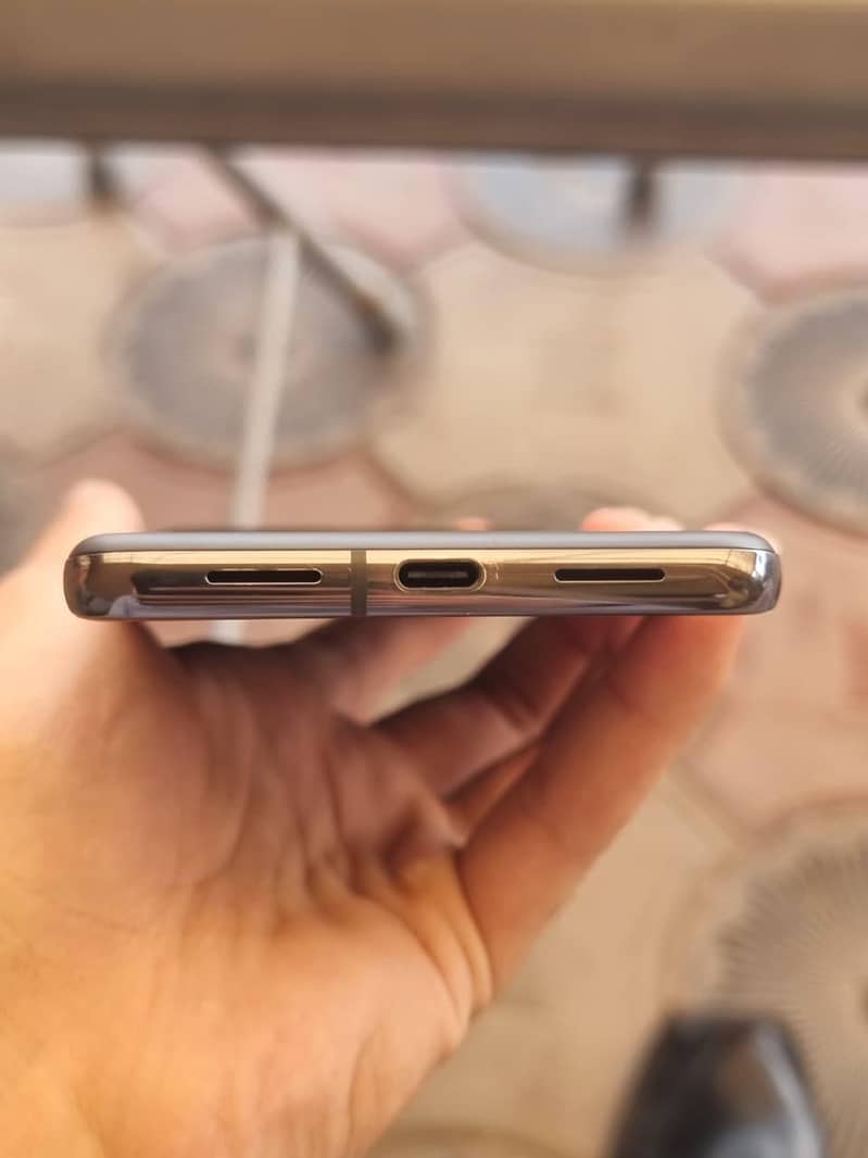 Google Pixel 8 Pro 1