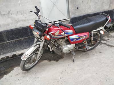 honda 125 cc in good condition for ale