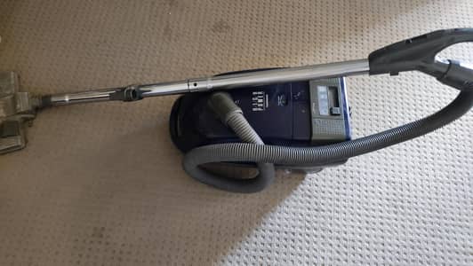 Daewoo vacuum