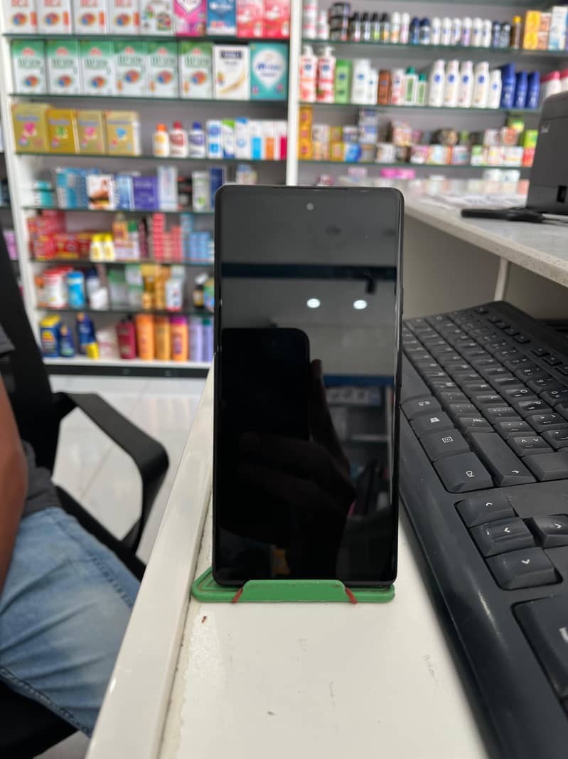 Google Pixel 6a 1