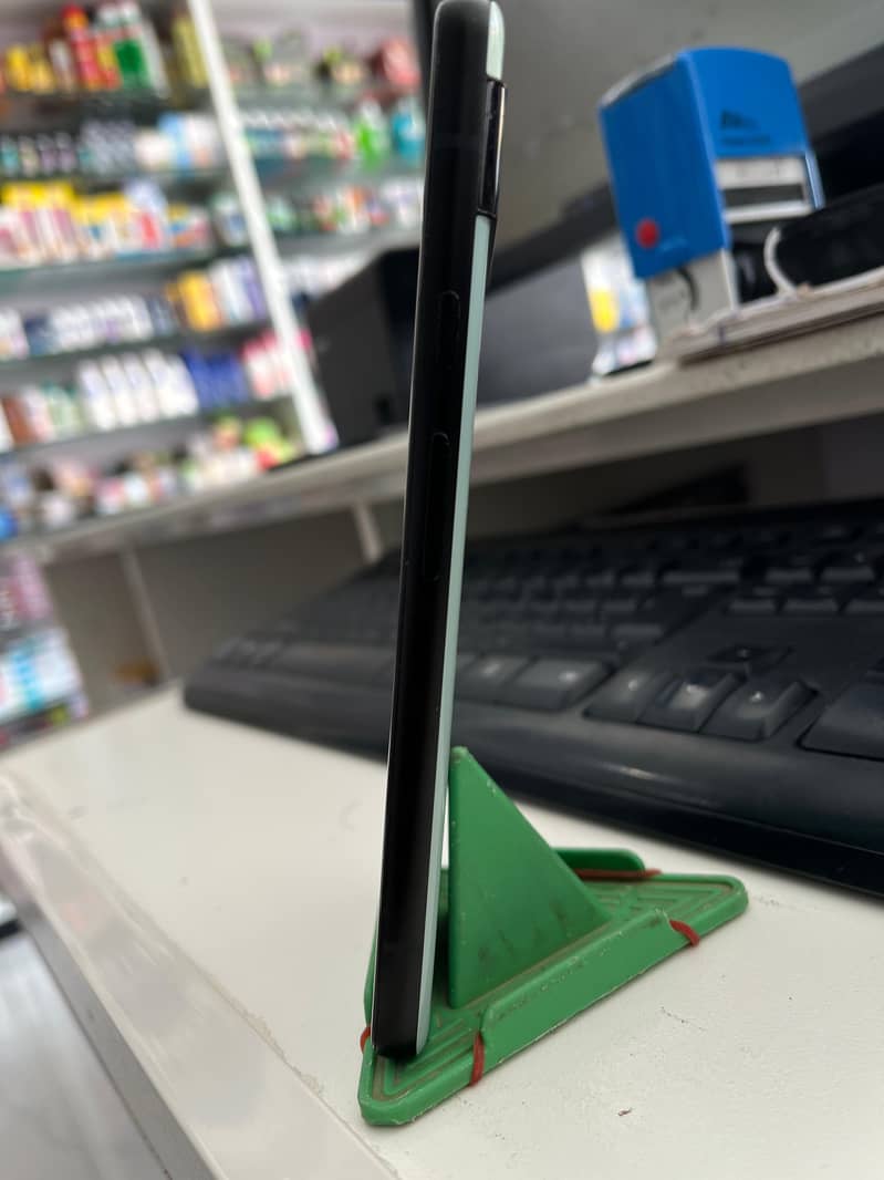 Google Pixel 6a 3