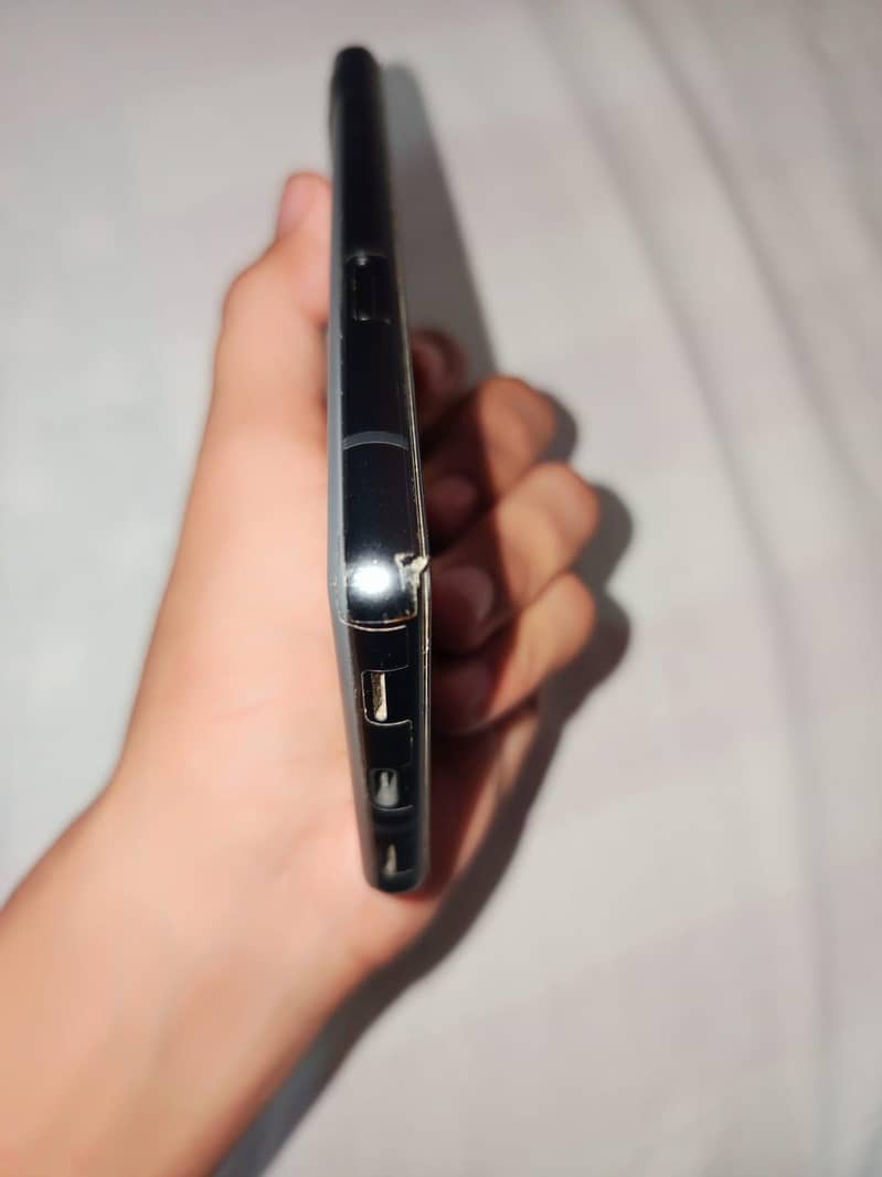 Google Pixel 7a 3