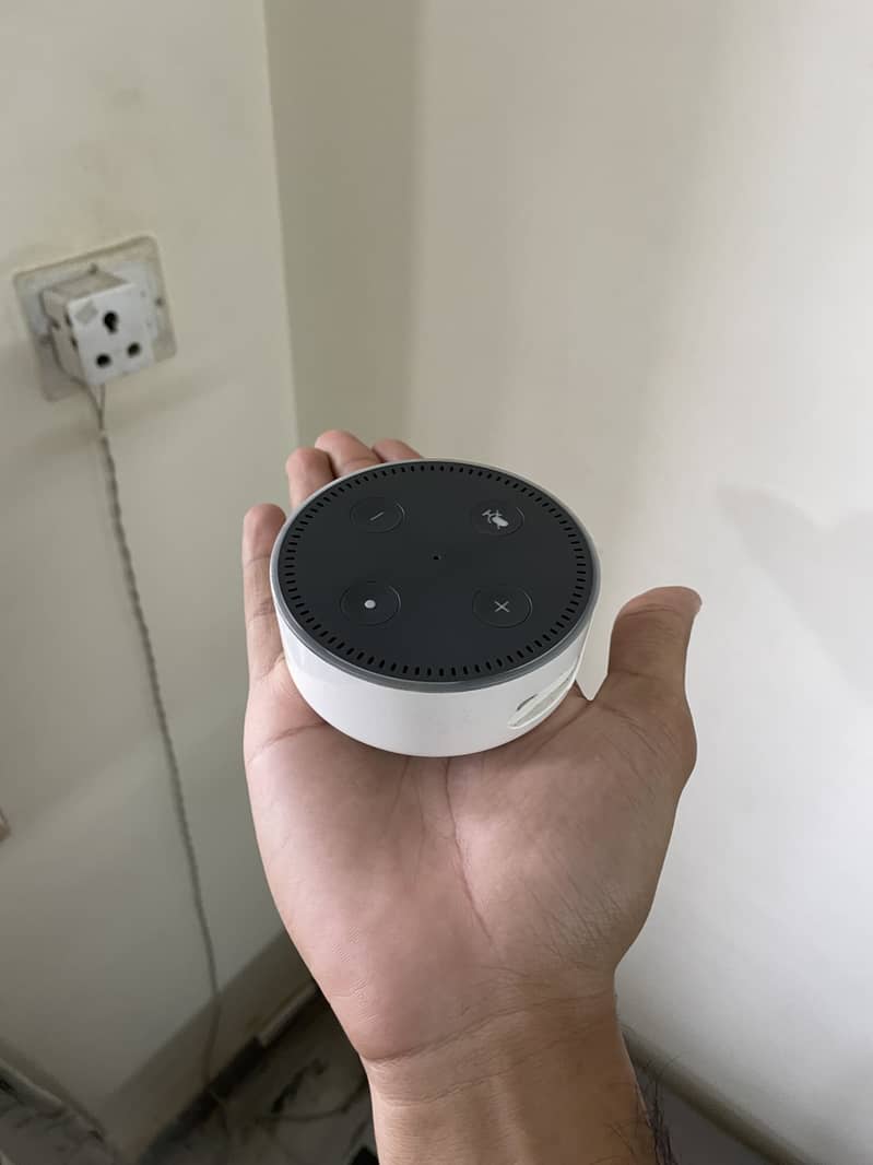 Amazon echo dot 2 7