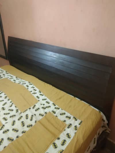 King Bed laminatin 15000