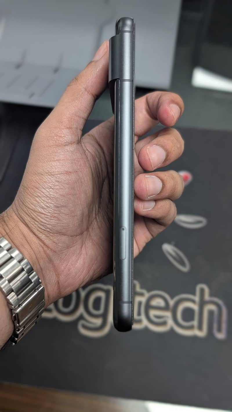 Google Pixel 8 3