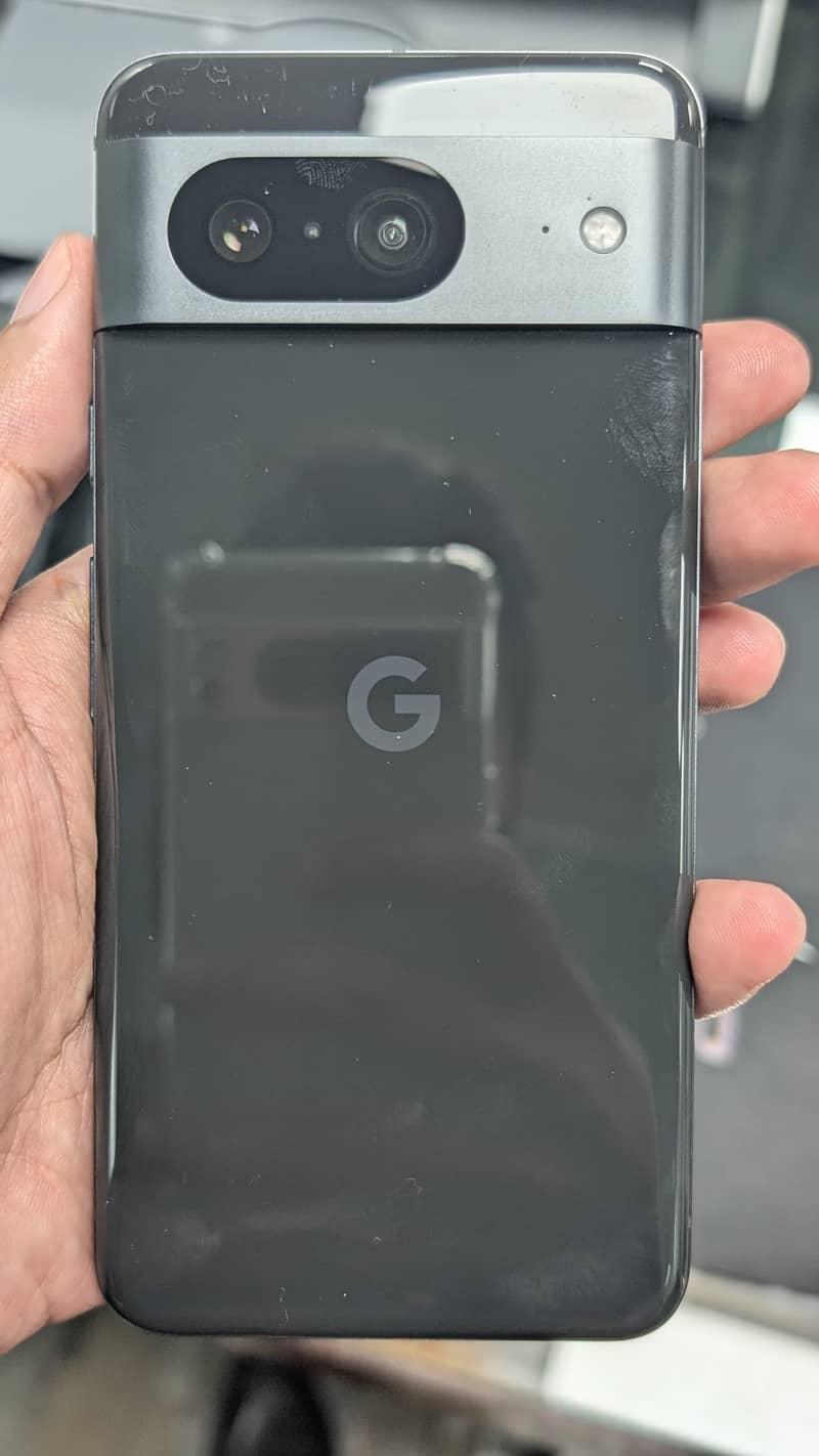 Google Pixel 8 6