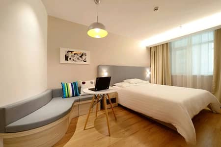A Perfect Flat Awaits You In Bahria Town - Sector E Lahore
