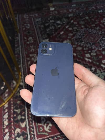 Apple iPhone 12