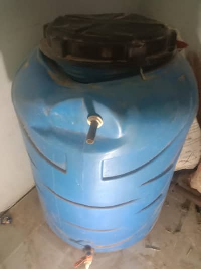 few days used water tank available sale