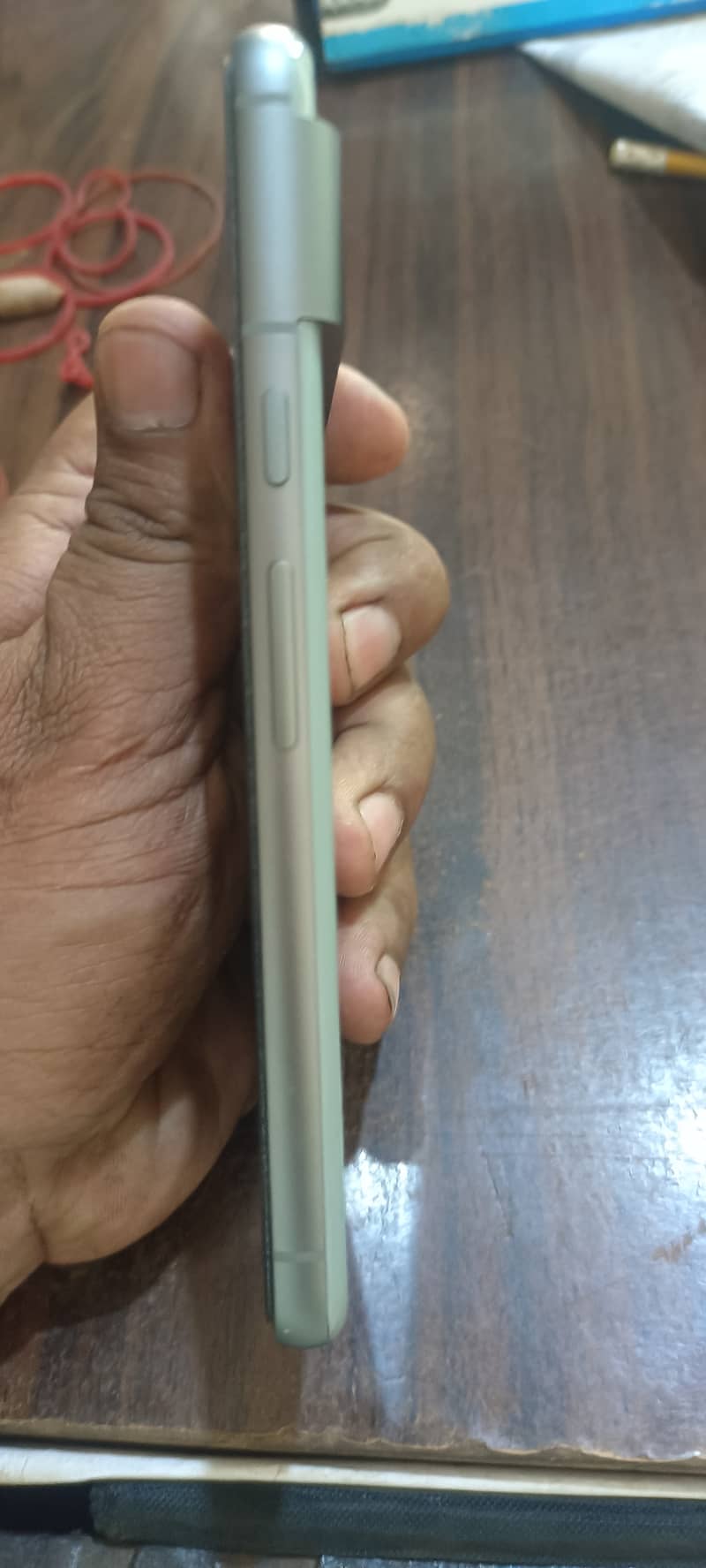 Google Pixel 8 1