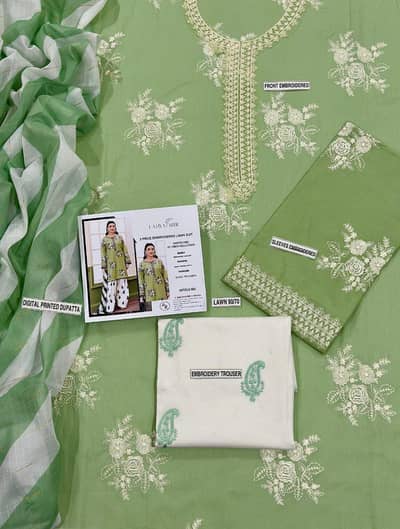Heavy Embroidered Lawn 3 Pcs Suit