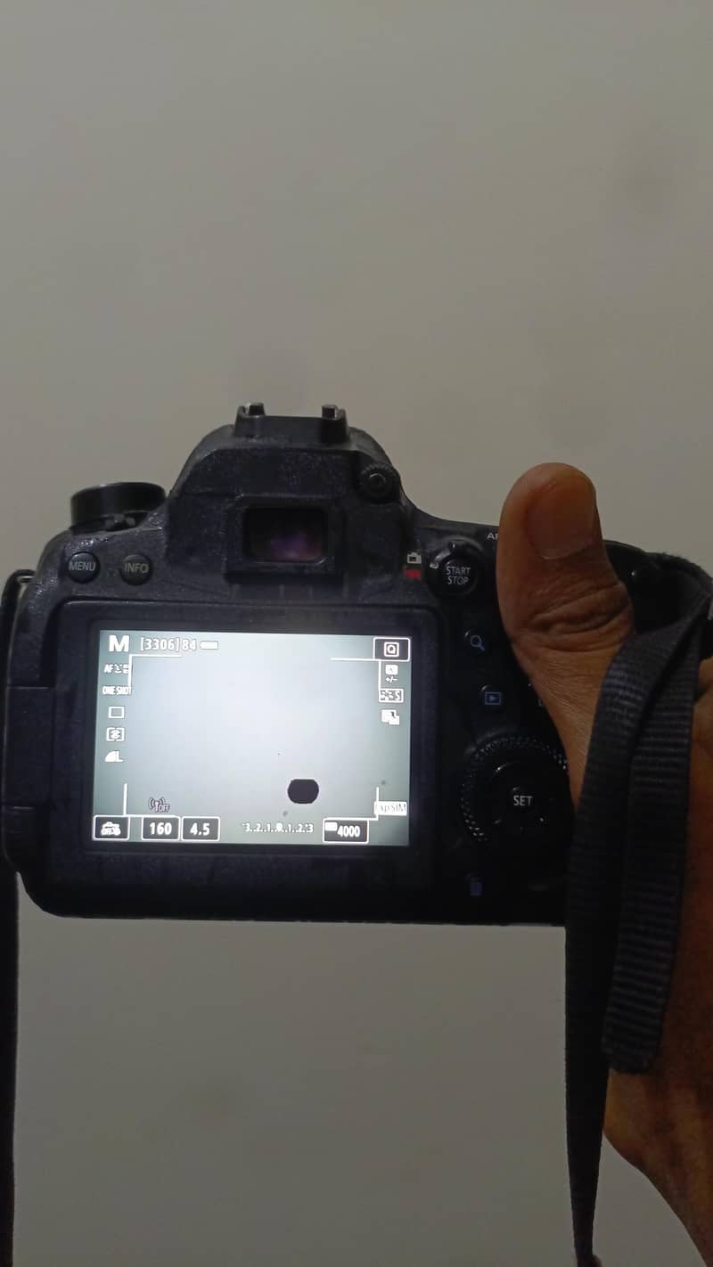 6D mark II 0