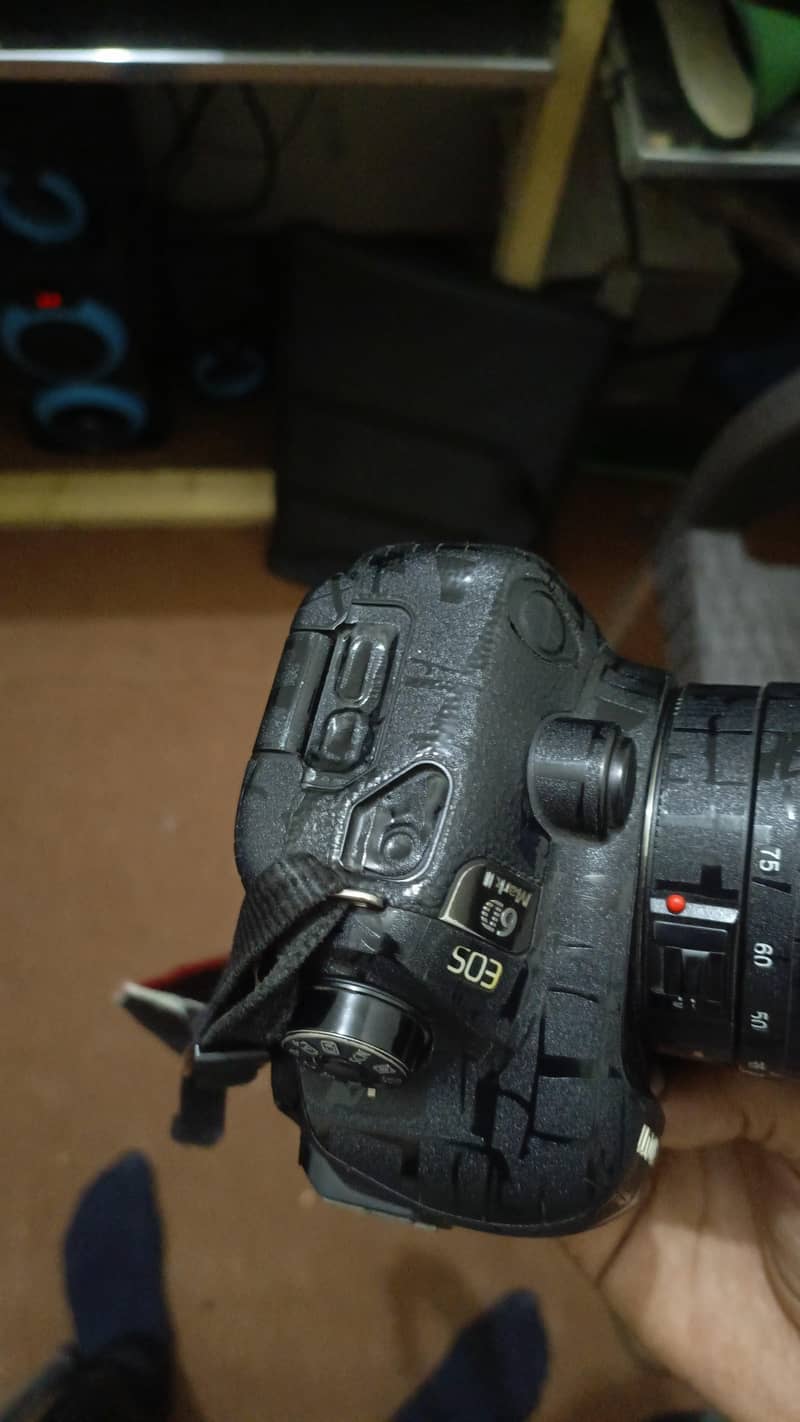 6D mark II 8