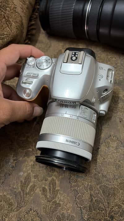 Dslr Canon 200d (10/10) (Limited Edition) (Complete box)