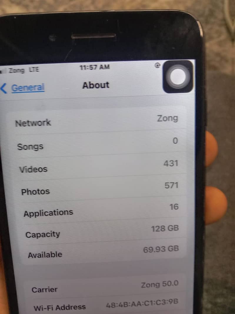 Apple iPhone 7 Plus 1