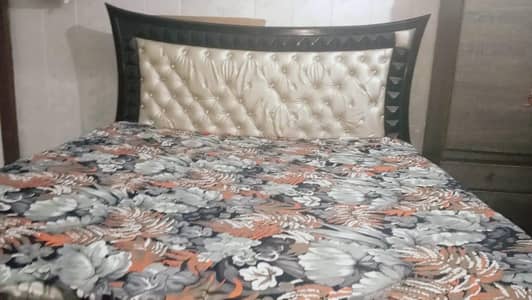 wodden bed amazing