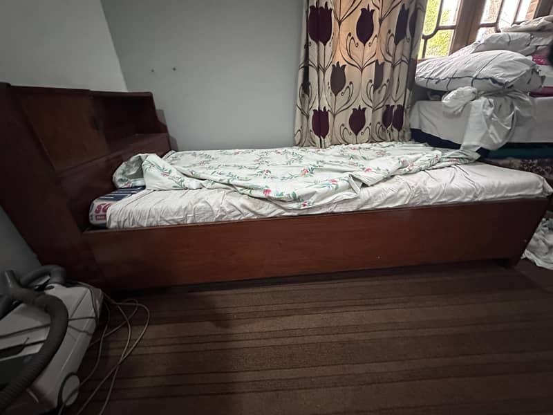 2 beds 3