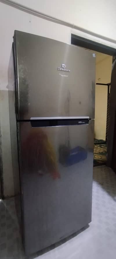 dawlance medium size fridge for sale