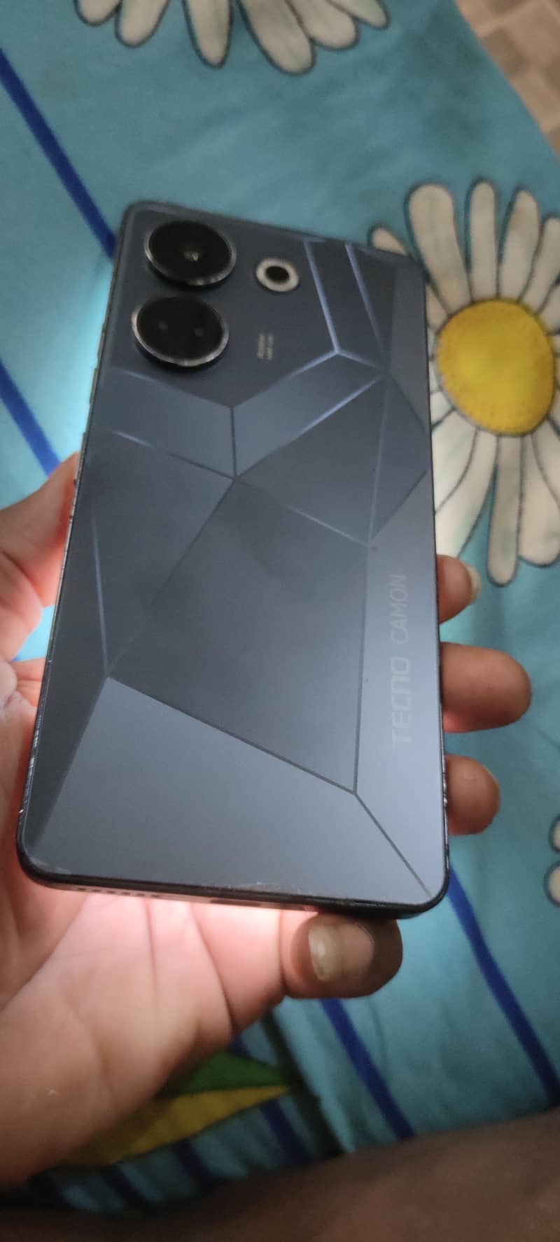 Tecno CAMON 20 1