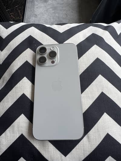 Apple iPhone 15 Pro Max