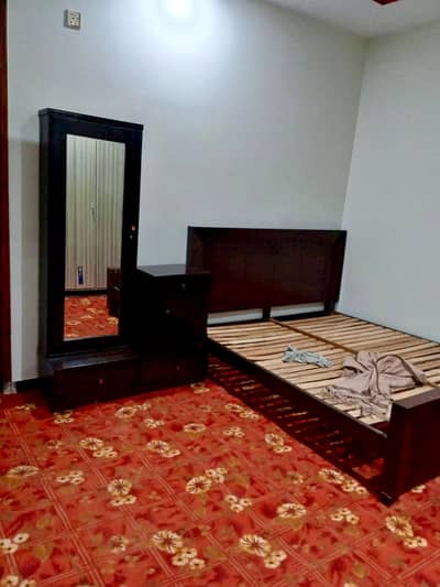 King Bed without Mattress