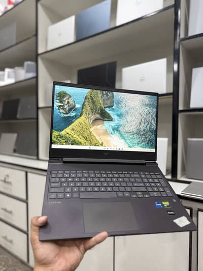 Hp Victus 16 i7 13700HX - 16gb ddr5 - rtx 4060 8gb gaming laptop