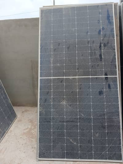 High Quality Solar Panel 585watt to 640w mix / Best Used Solar panels