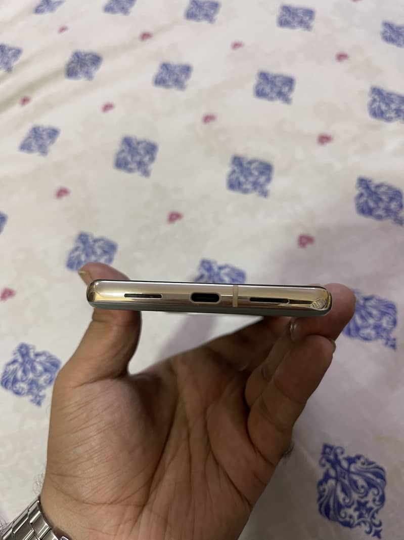 Google pixel 7 pro 8