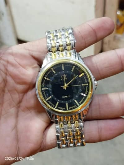 men's gold silver wrist watch with diamond strap